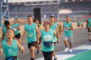 BIB: 52002, 53151
                            <button type="button" onclick="openModal(10514981)" class="btn btn-primary btn-sm float-right btn-popup" data-toggle="modal" data-target=".modal-high-quality">
                        <i class="fas fa-shopping-cart"></i> Add to Cart
                    </button>
                                            <button type="button" onclick="isThisMe(10514981, true)" class="btn btn-success btn-sm float-right btn-popup btn-isme hidden" data-toggle="tooltip" data-placement="bottom" title="นี่คือรูปของคุณใช่ไหม คลิกที่นี่เพื่อเอาเข้าอัลบั้ม">
                        <i class="fas fa-plus"></i> Add to album
                    </button>
                    <button type="button" onclick="isThisMe(10514981, false)" class="btn btn-warning btn-sm float-right btn-popup btn-isnotme hidden">
                        <i class="fas fa-ban"></i> Remove from album
                    </button>