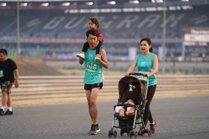 BIB: 51639, 237
                            <button type="button" onclick="openModal(10519956)" class="btn btn-primary btn-sm float-right btn-popup" data-toggle="modal" data-target=".modal-high-quality">
                        <i class="fas fa-shopping-cart"></i> Add to Cart
                    </button>
                                            <button type="button" onclick="isThisMe(10519956, true)" class="btn btn-success btn-sm float-right btn-popup btn-isme hidden" data-toggle="tooltip" data-placement="bottom" title="นี่คือรูปของคุณใช่ไหม คลิกที่นี่เพื่อเอาเข้าอัลบั้ม">
                        <i class="fas fa-plus"></i> Add to album
                    </button>
                    <button type="button" onclick="isThisMe(10519956, false)" class="btn btn-warning btn-sm float-right btn-popup btn-isnotme hidden">
                        <i class="fas fa-ban"></i> Remove from album
                    </button>