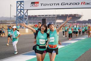 BIB: 000, 2448, 50677
                            <button type="button" onclick="openModal(10514894)" class="btn btn-primary btn-sm float-right btn-popup" data-toggle="modal" data-target=".modal-high-quality">
                        <i class="fas fa-shopping-cart"></i> Add to Cart
                    </button>
                                            <button type="button" onclick="isThisMe(10514894, true)" class="btn btn-success btn-sm float-right btn-popup btn-isme hidden" data-toggle="tooltip" data-placement="bottom" title="นี่คือรูปของคุณใช่ไหม คลิกที่นี่เพื่อเอาเข้าอัลบั้ม">
                        <i class="fas fa-plus"></i> Add to album
                    </button>
                    <button type="button" onclick="isThisMe(10514894, false)" class="btn btn-warning btn-sm float-right btn-popup btn-isnotme hidden">
                        <i class="fas fa-ban"></i> Remove from album
                    </button>