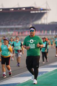 BIB: 50356
                            <button type="button" onclick="openModal(10517323)" class="btn btn-primary btn-sm float-right btn-popup" data-toggle="modal" data-target=".modal-high-quality">
                        <i class="fas fa-shopping-cart"></i> Add to Cart
                    </button>
                                            <button type="button" onclick="isThisMe(10517323, true)" class="btn btn-success btn-sm float-right btn-popup btn-isme hidden" data-toggle="tooltip" data-placement="bottom" title="นี่คือรูปของคุณใช่ไหม คลิกที่นี่เพื่อเอาเข้าอัลบั้ม">
                        <i class="fas fa-plus"></i> Add to album
                    </button>
                    <button type="button" onclick="isThisMe(10517323, false)" class="btn btn-warning btn-sm float-right btn-popup btn-isnotme hidden">
                        <i class="fas fa-ban"></i> Remove from album
                    </button>