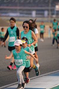 BIB: 2719, 2263
                            <button type="button" onclick="openModal(10518499)" class="btn btn-primary btn-sm float-right btn-popup" data-toggle="modal" data-target=".modal-high-quality">
                        <i class="fas fa-shopping-cart"></i> Add to Cart
                    </button>
                                            <button type="button" onclick="isThisMe(10518499, true)" class="btn btn-success btn-sm float-right btn-popup btn-isme hidden" data-toggle="tooltip" data-placement="bottom" title="นี่คือรูปของคุณใช่ไหม คลิกที่นี่เพื่อเอาเข้าอัลบั้ม">
                        <i class="fas fa-plus"></i> Add to album
                    </button>
                    <button type="button" onclick="isThisMe(10518499, false)" class="btn btn-warning btn-sm float-right btn-popup btn-isnotme hidden">
                        <i class="fas fa-ban"></i> Remove from album
                    </button>