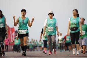 BIB: 544, 51594, 51107, 52612, 559
                            <button type="button" onclick="openModal(10523771)" class="btn btn-primary btn-sm float-right btn-popup" data-toggle="modal" data-target=".modal-high-quality">
                        <i class="fas fa-shopping-cart"></i> Add to Cart
                    </button>
                                            <button type="button" onclick="isThisMe(10523771, true)" class="btn btn-success btn-sm float-right btn-popup btn-isme hidden" data-toggle="tooltip" data-placement="bottom" title="นี่คือรูปของคุณใช่ไหม คลิกที่นี่เพื่อเอาเข้าอัลบั้ม">
                        <i class="fas fa-plus"></i> Add to album
                    </button>
                    <button type="button" onclick="isThisMe(10523771, false)" class="btn btn-warning btn-sm float-right btn-popup btn-isnotme hidden">
                        <i class="fas fa-ban"></i> Remove from album
                    </button>