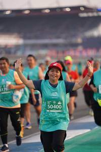 BIB: 5176, 50400
                            <button type="button" onclick="openModal(10517565)" class="btn btn-primary btn-sm float-right btn-popup" data-toggle="modal" data-target=".modal-high-quality">
                        <i class="fas fa-shopping-cart"></i> Add to Cart
                    </button>
                                            <button type="button" onclick="isThisMe(10517565, true)" class="btn btn-success btn-sm float-right btn-popup btn-isme hidden" data-toggle="tooltip" data-placement="bottom" title="นี่คือรูปของคุณใช่ไหม คลิกที่นี่เพื่อเอาเข้าอัลบั้ม">
                        <i class="fas fa-plus"></i> Add to album
                    </button>
                    <button type="button" onclick="isThisMe(10517565, false)" class="btn btn-warning btn-sm float-right btn-popup btn-isnotme hidden">
                        <i class="fas fa-ban"></i> Remove from album
                    </button>