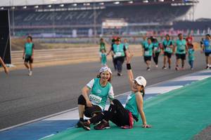 BIB: 52290
                            <button type="button" onclick="openModal(10519209)" class="btn btn-primary btn-sm float-right btn-popup" data-toggle="modal" data-target=".modal-high-quality">
                        <i class="fas fa-shopping-cart"></i> Add to Cart
                    </button>
                                            <button type="button" onclick="isThisMe(10519209, true)" class="btn btn-success btn-sm float-right btn-popup btn-isme hidden" data-toggle="tooltip" data-placement="bottom" title="นี่คือรูปของคุณใช่ไหม คลิกที่นี่เพื่อเอาเข้าอัลบั้ม">
                        <i class="fas fa-plus"></i> Add to album
                    </button>
                    <button type="button" onclick="isThisMe(10519209, false)" class="btn btn-warning btn-sm float-right btn-popup btn-isnotme hidden">
                        <i class="fas fa-ban"></i> Remove from album
                    </button>