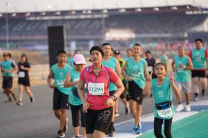 BIB: 160, 1294, 2249
                            <button type="button" onclick="openModal(10514974)" class="btn btn-primary btn-sm float-right btn-popup" data-toggle="modal" data-target=".modal-high-quality">
                        <i class="fas fa-shopping-cart"></i> Add to Cart
                    </button>
                                            <button type="button" onclick="isThisMe(10514974, true)" class="btn btn-success btn-sm float-right btn-popup btn-isme hidden" data-toggle="tooltip" data-placement="bottom" title="นี่คือรูปของคุณใช่ไหม คลิกที่นี่เพื่อเอาเข้าอัลบั้ม">
                        <i class="fas fa-plus"></i> Add to album
                    </button>
                    <button type="button" onclick="isThisMe(10514974, false)" class="btn btn-warning btn-sm float-right btn-popup btn-isnotme hidden">
                        <i class="fas fa-ban"></i> Remove from album
                    </button>