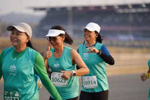 BIB: 50625, 50914, 0372
                            <button type="button" onclick="openModal(10512033)" class="btn btn-primary btn-sm float-right btn-popup" data-toggle="modal" data-target=".modal-high-quality">
                        <i class="fas fa-shopping-cart"></i> Add to Cart
                    </button>
                                            <button type="button" onclick="isThisMe(10512033, true)" class="btn btn-success btn-sm float-right btn-popup btn-isme hidden" data-toggle="tooltip" data-placement="bottom" title="นี่คือรูปของคุณใช่ไหม คลิกที่นี่เพื่อเอาเข้าอัลบั้ม">
                        <i class="fas fa-plus"></i> Add to album
                    </button>
                    <button type="button" onclick="isThisMe(10512033, false)" class="btn btn-warning btn-sm float-right btn-popup btn-isnotme hidden">
                        <i class="fas fa-ban"></i> Remove from album
                    </button>