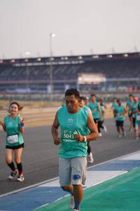 BIB: 5043
                            <button type="button" onclick="openModal(10514748)" class="btn btn-primary btn-sm float-right btn-popup" data-toggle="modal" data-target=".modal-high-quality">
                        <i class="fas fa-shopping-cart"></i> Add to Cart
                    </button>
                                            <button type="button" onclick="isThisMe(10514748, true)" class="btn btn-success btn-sm float-right btn-popup btn-isme hidden" data-toggle="tooltip" data-placement="bottom" title="นี่คือรูปของคุณใช่ไหม คลิกที่นี่เพื่อเอาเข้าอัลบั้ม">
                        <i class="fas fa-plus"></i> Add to album
                    </button>
                    <button type="button" onclick="isThisMe(10514748, false)" class="btn btn-warning btn-sm float-right btn-popup btn-isnotme hidden">
                        <i class="fas fa-ban"></i> Remove from album
                    </button>