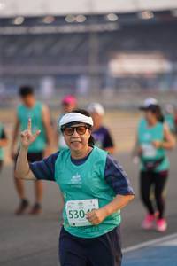 BIB: 530
                            <button type="button" onclick="openModal(10517834)" class="btn btn-primary btn-sm float-right btn-popup" data-toggle="modal" data-target=".modal-high-quality">
                        <i class="fas fa-shopping-cart"></i> Add to Cart
                    </button>
                                            <button type="button" onclick="isThisMe(10517834, true)" class="btn btn-success btn-sm float-right btn-popup btn-isme hidden" data-toggle="tooltip" data-placement="bottom" title="นี่คือรูปของคุณใช่ไหม คลิกที่นี่เพื่อเอาเข้าอัลบั้ม">
                        <i class="fas fa-plus"></i> Add to album
                    </button>
                    <button type="button" onclick="isThisMe(10517834, false)" class="btn btn-warning btn-sm float-right btn-popup btn-isnotme hidden">
                        <i class="fas fa-ban"></i> Remove from album
                    </button>