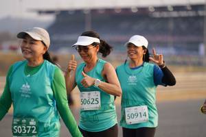 BIB: 50625, 50914, 50372
                            <button type="button" onclick="openModal(10512028)" class="btn btn-primary btn-sm float-right btn-popup" data-toggle="modal" data-target=".modal-high-quality">
                        <i class="fas fa-shopping-cart"></i> Add to Cart
                    </button>
                                            <button type="button" onclick="isThisMe(10512028, true)" class="btn btn-success btn-sm float-right btn-popup btn-isme hidden" data-toggle="tooltip" data-placement="bottom" title="นี่คือรูปของคุณใช่ไหม คลิกที่นี่เพื่อเอาเข้าอัลบั้ม">
                        <i class="fas fa-plus"></i> Add to album
                    </button>
                    <button type="button" onclick="isThisMe(10512028, false)" class="btn btn-warning btn-sm float-right btn-popup btn-isnotme hidden">
                        <i class="fas fa-ban"></i> Remove from album
                    </button>