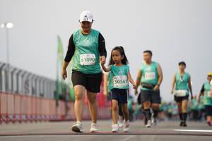 BIB: 51090, 50561
                            <button type="button" onclick="openModal(10523761)" class="btn btn-primary btn-sm float-right btn-popup" data-toggle="modal" data-target=".modal-high-quality">
                        <i class="fas fa-shopping-cart"></i> Add to Cart
                    </button>
                                            <button type="button" onclick="isThisMe(10523761, true)" class="btn btn-success btn-sm float-right btn-popup btn-isme hidden" data-toggle="tooltip" data-placement="bottom" title="นี่คือรูปของคุณใช่ไหม คลิกที่นี่เพื่อเอาเข้าอัลบั้ม">
                        <i class="fas fa-plus"></i> Add to album
                    </button>
                    <button type="button" onclick="isThisMe(10523761, false)" class="btn btn-warning btn-sm float-right btn-popup btn-isnotme hidden">
                        <i class="fas fa-ban"></i> Remove from album
                    </button>