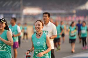 BIB: 018, 710
                            <button type="button" onclick="openModal(10515103)" class="btn btn-primary btn-sm float-right btn-popup" data-toggle="modal" data-target=".modal-high-quality">
                        <i class="fas fa-shopping-cart"></i> Add to Cart
                    </button>
                                            <button type="button" onclick="isThisMe(10515103, true)" class="btn btn-success btn-sm float-right btn-popup btn-isme hidden" data-toggle="tooltip" data-placement="bottom" title="นี่คือรูปของคุณใช่ไหม คลิกที่นี่เพื่อเอาเข้าอัลบั้ม">
                        <i class="fas fa-plus"></i> Add to album
                    </button>
                    <button type="button" onclick="isThisMe(10515103, false)" class="btn btn-warning btn-sm float-right btn-popup btn-isnotme hidden">
                        <i class="fas fa-ban"></i> Remove from album
                    </button>