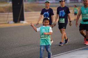 BIB: 1611, 1645, 50019
                            <button type="button" onclick="openModal(10519283)" class="btn btn-primary btn-sm float-right btn-popup" data-toggle="modal" data-target=".modal-high-quality">
                        <i class="fas fa-shopping-cart"></i> Add to Cart
                    </button>
                                            <button type="button" onclick="isThisMe(10519283, true)" class="btn btn-success btn-sm float-right btn-popup btn-isme hidden" data-toggle="tooltip" data-placement="bottom" title="นี่คือรูปของคุณใช่ไหม คลิกที่นี่เพื่อเอาเข้าอัลบั้ม">
                        <i class="fas fa-plus"></i> Add to album
                    </button>
                    <button type="button" onclick="isThisMe(10519283, false)" class="btn btn-warning btn-sm float-right btn-popup btn-isnotme hidden">
                        <i class="fas fa-ban"></i> Remove from album
                    </button>