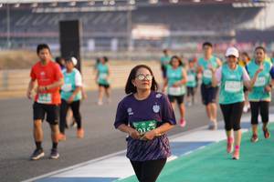 BIB: 
                            <button type="button" onclick="openModal(10514918)" class="btn btn-primary btn-sm float-right btn-popup" data-toggle="modal" data-target=".modal-high-quality">
                        <i class="fas fa-shopping-cart"></i> Add to Cart
                    </button>
                                            <button type="button" onclick="isThisMe(10514918, true)" class="btn btn-success btn-sm float-right btn-popup btn-isme hidden" data-toggle="tooltip" data-placement="bottom" title="นี่คือรูปของคุณใช่ไหม คลิกที่นี่เพื่อเอาเข้าอัลบั้ม">
                        <i class="fas fa-plus"></i> Add to album
                    </button>
                    <button type="button" onclick="isThisMe(10514918, false)" class="btn btn-warning btn-sm float-right btn-popup btn-isnotme hidden">
                        <i class="fas fa-ban"></i> Remove from album
                    </button>