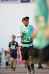 BIB: 50118
                            <button type="button" onclick="openModal(10523563)" class="btn btn-primary btn-sm float-right btn-popup" data-toggle="modal" data-target=".modal-high-quality">
                        <i class="fas fa-shopping-cart"></i> Add to Cart
                    </button>
                                            <button type="button" onclick="isThisMe(10523563, true)" class="btn btn-success btn-sm float-right btn-popup btn-isme hidden" data-toggle="tooltip" data-placement="bottom" title="นี่คือรูปของคุณใช่ไหม คลิกที่นี่เพื่อเอาเข้าอัลบั้ม">
                        <i class="fas fa-plus"></i> Add to album
                    </button>
                    <button type="button" onclick="isThisMe(10523563, false)" class="btn btn-warning btn-sm float-right btn-popup btn-isnotme hidden">
                        <i class="fas fa-ban"></i> Remove from album
                    </button>