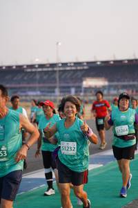 BIB: 51264, 51232
                            <button type="button" onclick="openModal(10514001)" class="btn btn-primary btn-sm float-right btn-popup" data-toggle="modal" data-target=".modal-high-quality">
                        <i class="fas fa-shopping-cart"></i> Add to Cart
                    </button>
                                            <button type="button" onclick="isThisMe(10514001, true)" class="btn btn-success btn-sm float-right btn-popup btn-isme hidden" data-toggle="tooltip" data-placement="bottom" title="นี่คือรูปของคุณใช่ไหม คลิกที่นี่เพื่อเอาเข้าอัลบั้ม">
                        <i class="fas fa-plus"></i> Add to album
                    </button>
                    <button type="button" onclick="isThisMe(10514001, false)" class="btn btn-warning btn-sm float-right btn-popup btn-isnotme hidden">
                        <i class="fas fa-ban"></i> Remove from album
                    </button>