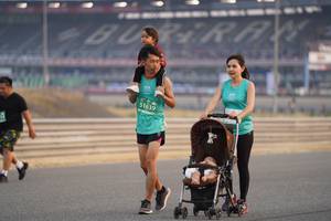 BIB: 51639
                            <button type="button" onclick="openModal(10519964)" class="btn btn-primary btn-sm float-right btn-popup" data-toggle="modal" data-target=".modal-high-quality">
                        <i class="fas fa-shopping-cart"></i> Add to Cart
                    </button>
                                            <button type="button" onclick="isThisMe(10519964, true)" class="btn btn-success btn-sm float-right btn-popup btn-isme hidden" data-toggle="tooltip" data-placement="bottom" title="นี่คือรูปของคุณใช่ไหม คลิกที่นี่เพื่อเอาเข้าอัลบั้ม">
                        <i class="fas fa-plus"></i> Add to album
                    </button>
                    <button type="button" onclick="isThisMe(10519964, false)" class="btn btn-warning btn-sm float-right btn-popup btn-isnotme hidden">
                        <i class="fas fa-ban"></i> Remove from album
                    </button>