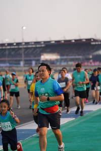 BIB: 52574
                            <button type="button" onclick="openModal(10514838)" class="btn btn-primary btn-sm float-right btn-popup" data-toggle="modal" data-target=".modal-high-quality">
                        <i class="fas fa-shopping-cart"></i> Add to Cart
                    </button>
                                            <button type="button" onclick="isThisMe(10514838, true)" class="btn btn-success btn-sm float-right btn-popup btn-isme hidden" data-toggle="tooltip" data-placement="bottom" title="นี่คือรูปของคุณใช่ไหม คลิกที่นี่เพื่อเอาเข้าอัลบั้ม">
                        <i class="fas fa-plus"></i> Add to album
                    </button>
                    <button type="button" onclick="isThisMe(10514838, false)" class="btn btn-warning btn-sm float-right btn-popup btn-isnotme hidden">
                        <i class="fas fa-ban"></i> Remove from album
                    </button>