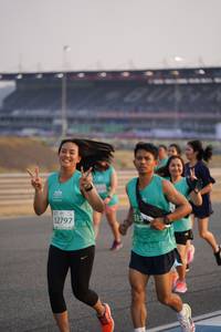 BIB: 515, 52797
                            <button type="button" onclick="openModal(10514513)" class="btn btn-primary btn-sm float-right btn-popup" data-toggle="modal" data-target=".modal-high-quality">
                        <i class="fas fa-shopping-cart"></i> Add to Cart
                    </button>
                                            <button type="button" onclick="isThisMe(10514513, true)" class="btn btn-success btn-sm float-right btn-popup btn-isme hidden" data-toggle="tooltip" data-placement="bottom" title="นี่คือรูปของคุณใช่ไหม คลิกที่นี่เพื่อเอาเข้าอัลบั้ม">
                        <i class="fas fa-plus"></i> Add to album
                    </button>
                    <button type="button" onclick="isThisMe(10514513, false)" class="btn btn-warning btn-sm float-right btn-popup btn-isnotme hidden">
                        <i class="fas fa-ban"></i> Remove from album
                    </button>