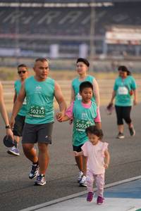 BIB: 50215, 50051
                            <button type="button" onclick="openModal(10517992)" class="btn btn-primary btn-sm float-right btn-popup" data-toggle="modal" data-target=".modal-high-quality">
                        <i class="fas fa-shopping-cart"></i> Add to Cart
                    </button>
                                            <button type="button" onclick="isThisMe(10517992, true)" class="btn btn-success btn-sm float-right btn-popup btn-isme hidden" data-toggle="tooltip" data-placement="bottom" title="นี่คือรูปของคุณใช่ไหม คลิกที่นี่เพื่อเอาเข้าอัลบั้ม">
                        <i class="fas fa-plus"></i> Add to album
                    </button>
                    <button type="button" onclick="isThisMe(10517992, false)" class="btn btn-warning btn-sm float-right btn-popup btn-isnotme hidden">
                        <i class="fas fa-ban"></i> Remove from album
                    </button>