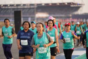 BIB: 897, 53326, 1231
                            <button type="button" onclick="openModal(10515164)" class="btn btn-primary btn-sm float-right btn-popup" data-toggle="modal" data-target=".modal-high-quality">
                        <i class="fas fa-shopping-cart"></i> Add to Cart
                    </button>
                                            <button type="button" onclick="isThisMe(10515164, true)" class="btn btn-success btn-sm float-right btn-popup btn-isme hidden" data-toggle="tooltip" data-placement="bottom" title="นี่คือรูปของคุณใช่ไหม คลิกที่นี่เพื่อเอาเข้าอัลบั้ม">
                        <i class="fas fa-plus"></i> Add to album
                    </button>
                    <button type="button" onclick="isThisMe(10515164, false)" class="btn btn-warning btn-sm float-right btn-popup btn-isnotme hidden">
                        <i class="fas fa-ban"></i> Remove from album
                    </button>