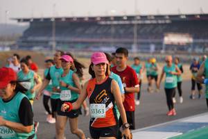 BIB: 523, 53363, 2960
                            <button type="button" onclick="openModal(10513488)" class="btn btn-primary btn-sm float-right btn-popup" data-toggle="modal" data-target=".modal-high-quality">
                        <i class="fas fa-shopping-cart"></i> Add to Cart
                    </button>
                                            <button type="button" onclick="isThisMe(10513488, true)" class="btn btn-success btn-sm float-right btn-popup btn-isme hidden" data-toggle="tooltip" data-placement="bottom" title="นี่คือรูปของคุณใช่ไหม คลิกที่นี่เพื่อเอาเข้าอัลบั้ม">
                        <i class="fas fa-plus"></i> Add to album
                    </button>
                    <button type="button" onclick="isThisMe(10513488, false)" class="btn btn-warning btn-sm float-right btn-popup btn-isnotme hidden">
                        <i class="fas fa-ban"></i> Remove from album
                    </button>