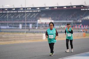 BIB: 2567, 53330
                            <button type="button" onclick="openModal(10521574)" class="btn btn-primary btn-sm float-right btn-popup" data-toggle="modal" data-target=".modal-high-quality">
                        <i class="fas fa-shopping-cart"></i> Add to Cart
                    </button>
                                            <button type="button" onclick="isThisMe(10521574, true)" class="btn btn-success btn-sm float-right btn-popup btn-isme hidden" data-toggle="tooltip" data-placement="bottom" title="นี่คือรูปของคุณใช่ไหม คลิกที่นี่เพื่อเอาเข้าอัลบั้ม">
                        <i class="fas fa-plus"></i> Add to album
                    </button>
                    <button type="button" onclick="isThisMe(10521574, false)" class="btn btn-warning btn-sm float-right btn-popup btn-isnotme hidden">
                        <i class="fas fa-ban"></i> Remove from album
                    </button>