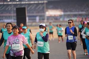 BIB: 1186, 50865, 53116
                            <button type="button" onclick="openModal(10515206)" class="btn btn-primary btn-sm float-right btn-popup" data-toggle="modal" data-target=".modal-high-quality">
                        <i class="fas fa-shopping-cart"></i> Add to Cart
                    </button>
                                            <button type="button" onclick="isThisMe(10515206, true)" class="btn btn-success btn-sm float-right btn-popup btn-isme hidden" data-toggle="tooltip" data-placement="bottom" title="นี่คือรูปของคุณใช่ไหม คลิกที่นี่เพื่อเอาเข้าอัลบั้ม">
                        <i class="fas fa-plus"></i> Add to album
                    </button>
                    <button type="button" onclick="isThisMe(10515206, false)" class="btn btn-warning btn-sm float-right btn-popup btn-isnotme hidden">
                        <i class="fas fa-ban"></i> Remove from album
                    </button>