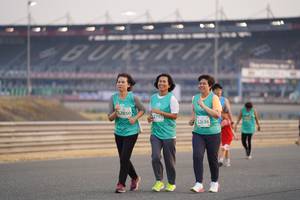 BIB: 52850, 52795, 52636
                            <button type="button" onclick="openModal(10520417)" class="btn btn-primary btn-sm float-right btn-popup" data-toggle="modal" data-target=".modal-high-quality">
                        <i class="fas fa-shopping-cart"></i> Add to Cart
                    </button>
                                            <button type="button" onclick="isThisMe(10520417, true)" class="btn btn-success btn-sm float-right btn-popup btn-isme hidden" data-toggle="tooltip" data-placement="bottom" title="นี่คือรูปของคุณใช่ไหม คลิกที่นี่เพื่อเอาเข้าอัลบั้ม">
                        <i class="fas fa-plus"></i> Add to album
                    </button>
                    <button type="button" onclick="isThisMe(10520417, false)" class="btn btn-warning btn-sm float-right btn-popup btn-isnotme hidden">
                        <i class="fas fa-ban"></i> Remove from album
                    </button>