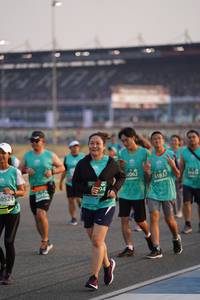 BIB: 2062, 51837, 0524, 50456
                            <button type="button" onclick="openModal(10514804)" class="btn btn-primary btn-sm float-right btn-popup" data-toggle="modal" data-target=".modal-high-quality">
                        <i class="fas fa-shopping-cart"></i> Add to Cart
                    </button>
                                            <button type="button" onclick="isThisMe(10514804, true)" class="btn btn-success btn-sm float-right btn-popup btn-isme hidden" data-toggle="tooltip" data-placement="bottom" title="นี่คือรูปของคุณใช่ไหม คลิกที่นี่เพื่อเอาเข้าอัลบั้ม">
                        <i class="fas fa-plus"></i> Add to album
                    </button>
                    <button type="button" onclick="isThisMe(10514804, false)" class="btn btn-warning btn-sm float-right btn-popup btn-isnotme hidden">
                        <i class="fas fa-ban"></i> Remove from album
                    </button>