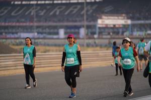 BIB: 80238, 50847
                            <button type="button" onclick="openModal(10519605)" class="btn btn-primary btn-sm float-right btn-popup" data-toggle="modal" data-target=".modal-high-quality">
                        <i class="fas fa-shopping-cart"></i> Add to Cart
                    </button>
                                            <button type="button" onclick="isThisMe(10519605, true)" class="btn btn-success btn-sm float-right btn-popup btn-isme hidden" data-toggle="tooltip" data-placement="bottom" title="นี่คือรูปของคุณใช่ไหม คลิกที่นี่เพื่อเอาเข้าอัลบั้ม">
                        <i class="fas fa-plus"></i> Add to album
                    </button>
                    <button type="button" onclick="isThisMe(10519605, false)" class="btn btn-warning btn-sm float-right btn-popup btn-isnotme hidden">
                        <i class="fas fa-ban"></i> Remove from album
                    </button>