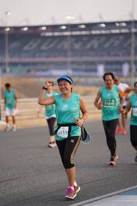 BIB: 1646, 111
                            <button type="button" onclick="openModal(10515877)" class="btn btn-primary btn-sm float-right btn-popup" data-toggle="modal" data-target=".modal-high-quality">
                        <i class="fas fa-shopping-cart"></i> Add to Cart
                    </button>
                                            <button type="button" onclick="isThisMe(10515877, true)" class="btn btn-success btn-sm float-right btn-popup btn-isme hidden" data-toggle="tooltip" data-placement="bottom" title="นี่คือรูปของคุณใช่ไหม คลิกที่นี่เพื่อเอาเข้าอัลบั้ม">
                        <i class="fas fa-plus"></i> Add to album
                    </button>
                    <button type="button" onclick="isThisMe(10515877, false)" class="btn btn-warning btn-sm float-right btn-popup btn-isnotme hidden">
                        <i class="fas fa-ban"></i> Remove from album
                    </button>