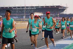 BIB: 51700, 089, 3287, 50798, 50385, 52571, 
                            <button type="button" onclick="openModal(10512633)" class="btn btn-primary btn-sm float-right btn-popup" data-toggle="modal" data-target=".modal-high-quality">
                        <i class="fas fa-shopping-cart"></i> Add to Cart
                    </button>
                                            <button type="button" onclick="isThisMe(10512633, true)" class="btn btn-success btn-sm float-right btn-popup btn-isme hidden" data-toggle="tooltip" data-placement="bottom" title="นี่คือรูปของคุณใช่ไหม คลิกที่นี่เพื่อเอาเข้าอัลบั้ม">
                        <i class="fas fa-plus"></i> Add to album
                    </button>
                    <button type="button" onclick="isThisMe(10512633, false)" class="btn btn-warning btn-sm float-right btn-popup btn-isnotme hidden">
                        <i class="fas fa-ban"></i> Remove from album
                    </button>