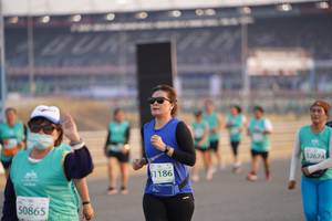 BIB: 2674, 1186, 50865
                            <button type="button" onclick="openModal(10515248)" class="btn btn-primary btn-sm float-right btn-popup" data-toggle="modal" data-target=".modal-high-quality">
                        <i class="fas fa-shopping-cart"></i> Add to Cart
                    </button>
                                            <button type="button" onclick="isThisMe(10515248, true)" class="btn btn-success btn-sm float-right btn-popup btn-isme hidden" data-toggle="tooltip" data-placement="bottom" title="นี่คือรูปของคุณใช่ไหม คลิกที่นี่เพื่อเอาเข้าอัลบั้ม">
                        <i class="fas fa-plus"></i> Add to album
                    </button>
                    <button type="button" onclick="isThisMe(10515248, false)" class="btn btn-warning btn-sm float-right btn-popup btn-isnotme hidden">
                        <i class="fas fa-ban"></i> Remove from album
                    </button>