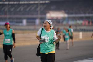 BIB: 
                            <button type="button" onclick="openModal(10519609)" class="btn btn-primary btn-sm float-right btn-popup" data-toggle="modal" data-target=".modal-high-quality">
                        <i class="fas fa-shopping-cart"></i> Add to Cart
                    </button>
                                            <button type="button" onclick="isThisMe(10519609, true)" class="btn btn-success btn-sm float-right btn-popup btn-isme hidden" data-toggle="tooltip" data-placement="bottom" title="นี่คือรูปของคุณใช่ไหม คลิกที่นี่เพื่อเอาเข้าอัลบั้ม">
                        <i class="fas fa-plus"></i> Add to album
                    </button>
                    <button type="button" onclick="isThisMe(10519609, false)" class="btn btn-warning btn-sm float-right btn-popup btn-isnotme hidden">
                        <i class="fas fa-ban"></i> Remove from album
                    </button>