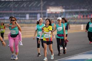 BIB: 50669, 50859, 50628
                            <button type="button" onclick="openModal(10519168)" class="btn btn-primary btn-sm float-right btn-popup" data-toggle="modal" data-target=".modal-high-quality">
                        <i class="fas fa-shopping-cart"></i> Add to Cart
                    </button>
                                            <button type="button" onclick="isThisMe(10519168, true)" class="btn btn-success btn-sm float-right btn-popup btn-isme hidden" data-toggle="tooltip" data-placement="bottom" title="นี่คือรูปของคุณใช่ไหม คลิกที่นี่เพื่อเอาเข้าอัลบั้ม">
                        <i class="fas fa-plus"></i> Add to album
                    </button>
                    <button type="button" onclick="isThisMe(10519168, false)" class="btn btn-warning btn-sm float-right btn-popup btn-isnotme hidden">
                        <i class="fas fa-ban"></i> Remove from album
                    </button>