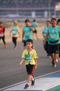 BIB: 50080
                            <button type="button" onclick="openModal(10515935)" class="btn btn-primary btn-sm float-right btn-popup" data-toggle="modal" data-target=".modal-high-quality">
                        <i class="fas fa-shopping-cart"></i> Add to Cart
                    </button>
                                            <button type="button" onclick="isThisMe(10515935, true)" class="btn btn-success btn-sm float-right btn-popup btn-isme hidden" data-toggle="tooltip" data-placement="bottom" title="นี่คือรูปของคุณใช่ไหม คลิกที่นี่เพื่อเอาเข้าอัลบั้ม">
                        <i class="fas fa-plus"></i> Add to album
                    </button>
                    <button type="button" onclick="isThisMe(10515935, false)" class="btn btn-warning btn-sm float-right btn-popup btn-isnotme hidden">
                        <i class="fas fa-ban"></i> Remove from album
                    </button>