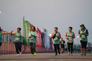 BIB: 269, 53269, 3019
                            <button type="button" onclick="openModal(10524270)" class="btn btn-primary btn-sm float-right btn-popup" data-toggle="modal" data-target=".modal-high-quality">
                        <i class="fas fa-shopping-cart"></i> Add to Cart
                    </button>
                                            <button type="button" onclick="isThisMe(10524270, true)" class="btn btn-success btn-sm float-right btn-popup btn-isme hidden" data-toggle="tooltip" data-placement="bottom" title="นี่คือรูปของคุณใช่ไหม คลิกที่นี่เพื่อเอาเข้าอัลบั้ม">
                        <i class="fas fa-plus"></i> Add to album
                    </button>
                    <button type="button" onclick="isThisMe(10524270, false)" class="btn btn-warning btn-sm float-right btn-popup btn-isnotme hidden">
                        <i class="fas fa-ban"></i> Remove from album
                    </button>
