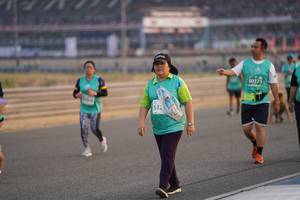 BIB: 50375, 512
                            <button type="button" onclick="openModal(10519343)" class="btn btn-primary btn-sm float-right btn-popup" data-toggle="modal" data-target=".modal-high-quality">
                        <i class="fas fa-shopping-cart"></i> Add to Cart
                    </button>
                                            <button type="button" onclick="isThisMe(10519343, true)" class="btn btn-success btn-sm float-right btn-popup btn-isme hidden" data-toggle="tooltip" data-placement="bottom" title="นี่คือรูปของคุณใช่ไหม คลิกที่นี่เพื่อเอาเข้าอัลบั้ม">
                        <i class="fas fa-plus"></i> Add to album
                    </button>
                    <button type="button" onclick="isThisMe(10519343, false)" class="btn btn-warning btn-sm float-right btn-popup btn-isnotme hidden">
                        <i class="fas fa-ban"></i> Remove from album
                    </button>