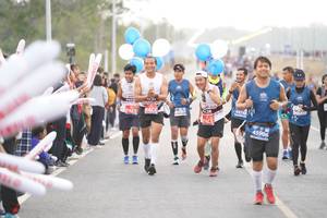 BIB: 4620, 4501, 45906
                            <button type="button" onclick="openModal(11000431)" class="btn btn-primary btn-sm float-right btn-popup" data-toggle="modal" data-target=".modal-high-quality">
                        <i class="fas fa-shopping-cart"></i> Add to Cart
                    </button>
                                            <button type="button" onclick="isThisMe(11000431, true)" class="btn btn-success btn-sm float-right btn-popup btn-isme hidden" data-toggle="tooltip" data-placement="bottom" title="นี่คือรูปของคุณใช่ไหม คลิกที่นี่เพื่อเอาเข้าอัลบั้ม">
                        <i class="fas fa-plus"></i> Add to album
                    </button>
                    <button type="button" onclick="isThisMe(11000431, false)" class="btn btn-warning btn-sm float-right btn-popup btn-isnotme hidden">
                        <i class="fas fa-ban"></i> Remove from album
                    </button>