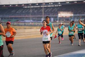 BIB: 1269, 52648
                            <button type="button" onclick="openModal(10513037)" class="btn btn-primary btn-sm float-right btn-popup" data-toggle="modal" data-target=".modal-high-quality">
                        <i class="fas fa-shopping-cart"></i> Add to Cart
                    </button>
                                            <button type="button" onclick="isThisMe(10513037, true)" class="btn btn-success btn-sm float-right btn-popup btn-isme hidden" data-toggle="tooltip" data-placement="bottom" title="นี่คือรูปของคุณใช่ไหม คลิกที่นี่เพื่อเอาเข้าอัลบั้ม">
                        <i class="fas fa-plus"></i> Add to album
                    </button>
                    <button type="button" onclick="isThisMe(10513037, false)" class="btn btn-warning btn-sm float-right btn-popup btn-isnotme hidden">
                        <i class="fas fa-ban"></i> Remove from album
                    </button>