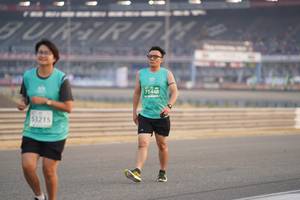 BIB: 71448, 3215
                            <button type="button" onclick="openModal(10521369)" class="btn btn-primary btn-sm float-right btn-popup" data-toggle="modal" data-target=".modal-high-quality">
                        <i class="fas fa-shopping-cart"></i> Add to Cart
                    </button>
                                            <button type="button" onclick="isThisMe(10521369, true)" class="btn btn-success btn-sm float-right btn-popup btn-isme hidden" data-toggle="tooltip" data-placement="bottom" title="นี่คือรูปของคุณใช่ไหม คลิกที่นี่เพื่อเอาเข้าอัลบั้ม">
                        <i class="fas fa-plus"></i> Add to album
                    </button>
                    <button type="button" onclick="isThisMe(10521369, false)" class="btn btn-warning btn-sm float-right btn-popup btn-isnotme hidden">
                        <i class="fas fa-ban"></i> Remove from album
                    </button>