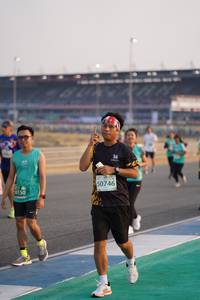 BIB: 50746, 50150
                            <button type="button" onclick="openModal(10513928)" class="btn btn-primary btn-sm float-right btn-popup" data-toggle="modal" data-target=".modal-high-quality">
                        <i class="fas fa-shopping-cart"></i> Add to Cart
                    </button>
                                            <button type="button" onclick="isThisMe(10513928, true)" class="btn btn-success btn-sm float-right btn-popup btn-isme hidden" data-toggle="tooltip" data-placement="bottom" title="นี่คือรูปของคุณใช่ไหม คลิกที่นี่เพื่อเอาเข้าอัลบั้ม">
                        <i class="fas fa-plus"></i> Add to album
                    </button>
                    <button type="button" onclick="isThisMe(10513928, false)" class="btn btn-warning btn-sm float-right btn-popup btn-isnotme hidden">
                        <i class="fas fa-ban"></i> Remove from album
                    </button>