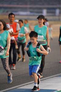 BIB: 2935, 023
                            <button type="button" onclick="openModal(10518414)" class="btn btn-primary btn-sm float-right btn-popup" data-toggle="modal" data-target=".modal-high-quality">
                        <i class="fas fa-shopping-cart"></i> Add to Cart
                    </button>
                                            <button type="button" onclick="isThisMe(10518414, true)" class="btn btn-success btn-sm float-right btn-popup btn-isme hidden" data-toggle="tooltip" data-placement="bottom" title="นี่คือรูปของคุณใช่ไหม คลิกที่นี่เพื่อเอาเข้าอัลบั้ม">
                        <i class="fas fa-plus"></i> Add to album
                    </button>
                    <button type="button" onclick="isThisMe(10518414, false)" class="btn btn-warning btn-sm float-right btn-popup btn-isnotme hidden">
                        <i class="fas fa-ban"></i> Remove from album
                    </button>