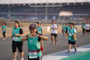 BIB: 50674
                            <button type="button" onclick="openModal(10513739)" class="btn btn-primary btn-sm float-right btn-popup" data-toggle="modal" data-target=".modal-high-quality">
                        <i class="fas fa-shopping-cart"></i> Add to Cart
                    </button>
                                            <button type="button" onclick="isThisMe(10513739, true)" class="btn btn-success btn-sm float-right btn-popup btn-isme hidden" data-toggle="tooltip" data-placement="bottom" title="นี่คือรูปของคุณใช่ไหม คลิกที่นี่เพื่อเอาเข้าอัลบั้ม">
                        <i class="fas fa-plus"></i> Add to album
                    </button>
                    <button type="button" onclick="isThisMe(10513739, false)" class="btn btn-warning btn-sm float-right btn-popup btn-isnotme hidden">
                        <i class="fas fa-ban"></i> Remove from album
                    </button>