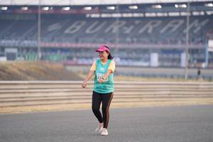 BIB: 534
                            <button type="button" onclick="openModal(10521144)" class="btn btn-primary btn-sm float-right btn-popup" data-toggle="modal" data-target=".modal-high-quality">
                        <i class="fas fa-shopping-cart"></i> Add to Cart
                    </button>
                                            <button type="button" onclick="isThisMe(10521144, true)" class="btn btn-success btn-sm float-right btn-popup btn-isme hidden" data-toggle="tooltip" data-placement="bottom" title="นี่คือรูปของคุณใช่ไหม คลิกที่นี่เพื่อเอาเข้าอัลบั้ม">
                        <i class="fas fa-plus"></i> Add to album
                    </button>
                    <button type="button" onclick="isThisMe(10521144, false)" class="btn btn-warning btn-sm float-right btn-popup btn-isnotme hidden">
                        <i class="fas fa-ban"></i> Remove from album
                    </button>