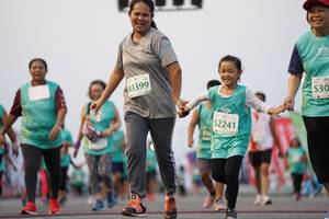 BIB: 83399, 530, 52241
                            <button type="button" onclick="openModal(10523462)" class="btn btn-primary btn-sm float-right btn-popup" data-toggle="modal" data-target=".modal-high-quality">
                        <i class="fas fa-shopping-cart"></i> Add to Cart
                    </button>
                                            <button type="button" onclick="isThisMe(10523462, true)" class="btn btn-success btn-sm float-right btn-popup btn-isme hidden" data-toggle="tooltip" data-placement="bottom" title="นี่คือรูปของคุณใช่ไหม คลิกที่นี่เพื่อเอาเข้าอัลบั้ม">
                        <i class="fas fa-plus"></i> Add to album
                    </button>
                    <button type="button" onclick="isThisMe(10523462, false)" class="btn btn-warning btn-sm float-right btn-popup btn-isnotme hidden">
                        <i class="fas fa-ban"></i> Remove from album
                    </button>