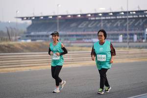 BIB: 2567, 53330
                            <button type="button" onclick="openModal(10521596)" class="btn btn-primary btn-sm float-right btn-popup" data-toggle="modal" data-target=".modal-high-quality">
                        <i class="fas fa-shopping-cart"></i> Add to Cart
                    </button>
                                            <button type="button" onclick="isThisMe(10521596, true)" class="btn btn-success btn-sm float-right btn-popup btn-isme hidden" data-toggle="tooltip" data-placement="bottom" title="นี่คือรูปของคุณใช่ไหม คลิกที่นี่เพื่อเอาเข้าอัลบั้ม">
                        <i class="fas fa-plus"></i> Add to album
                    </button>
                    <button type="button" onclick="isThisMe(10521596, false)" class="btn btn-warning btn-sm float-right btn-popup btn-isnotme hidden">
                        <i class="fas fa-ban"></i> Remove from album
                    </button>