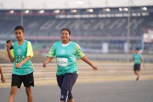 BIB: 5155, 1296
                            <button type="button" onclick="openModal(10520807)" class="btn btn-primary btn-sm float-right btn-popup" data-toggle="modal" data-target=".modal-high-quality">
                        <i class="fas fa-shopping-cart"></i> Add to Cart
                    </button>
                                            <button type="button" onclick="isThisMe(10520807, true)" class="btn btn-success btn-sm float-right btn-popup btn-isme hidden" data-toggle="tooltip" data-placement="bottom" title="นี่คือรูปของคุณใช่ไหม คลิกที่นี่เพื่อเอาเข้าอัลบั้ม">
                        <i class="fas fa-plus"></i> Add to album
                    </button>
                    <button type="button" onclick="isThisMe(10520807, false)" class="btn btn-warning btn-sm float-right btn-popup btn-isnotme hidden">
                        <i class="fas fa-ban"></i> Remove from album
                    </button>