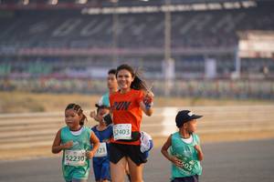 BIB: 52403, 923, 52230, 505
                            <button type="button" onclick="openModal(10511673)" class="btn btn-primary btn-sm float-right btn-popup" data-toggle="modal" data-target=".modal-high-quality">
                        <i class="fas fa-shopping-cart"></i> Add to Cart
                    </button>
                                            <button type="button" onclick="isThisMe(10511673, true)" class="btn btn-success btn-sm float-right btn-popup btn-isme hidden" data-toggle="tooltip" data-placement="bottom" title="นี่คือรูปของคุณใช่ไหม คลิกที่นี่เพื่อเอาเข้าอัลบั้ม">
                        <i class="fas fa-plus"></i> Add to album
                    </button>
                    <button type="button" onclick="isThisMe(10511673, false)" class="btn btn-warning btn-sm float-right btn-popup btn-isnotme hidden">
                        <i class="fas fa-ban"></i> Remove from album
                    </button>