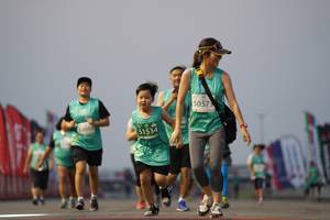 BIB: 50573, 63052, 1534
                            <button type="button" onclick="openModal(10524317)" class="btn btn-primary btn-sm float-right btn-popup" data-toggle="modal" data-target=".modal-high-quality">
                        <i class="fas fa-shopping-cart"></i> Add to Cart
                    </button>
                                            <button type="button" onclick="isThisMe(10524317, true)" class="btn btn-success btn-sm float-right btn-popup btn-isme hidden" data-toggle="tooltip" data-placement="bottom" title="นี่คือรูปของคุณใช่ไหม คลิกที่นี่เพื่อเอาเข้าอัลบั้ม">
                        <i class="fas fa-plus"></i> Add to album
                    </button>
                    <button type="button" onclick="isThisMe(10524317, false)" class="btn btn-warning btn-sm float-right btn-popup btn-isnotme hidden">
                        <i class="fas fa-ban"></i> Remove from album
                    </button>